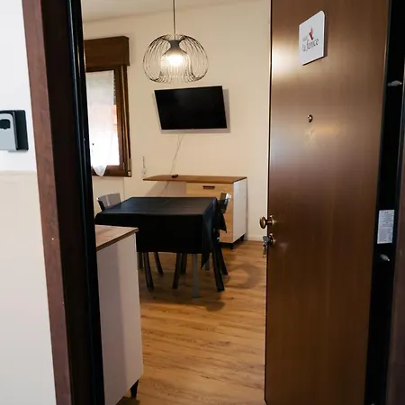 La Fenice فندق مبيت وإفطار 3*