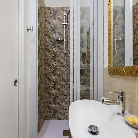 Blueshouse La Fenice فندق مبيت وإفطار بولونيا