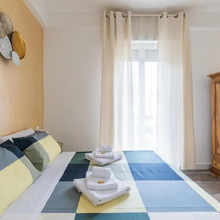 فندق مبيت وإفطار Blueshouse La Fenice 3*
