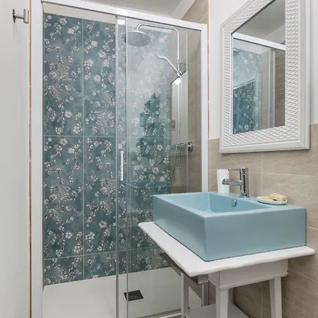 فندق مبيت وإفطار Blueshouse La Fenice بولونيا