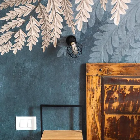 Blueshouse La Fenice فندق مبيت وإفطار